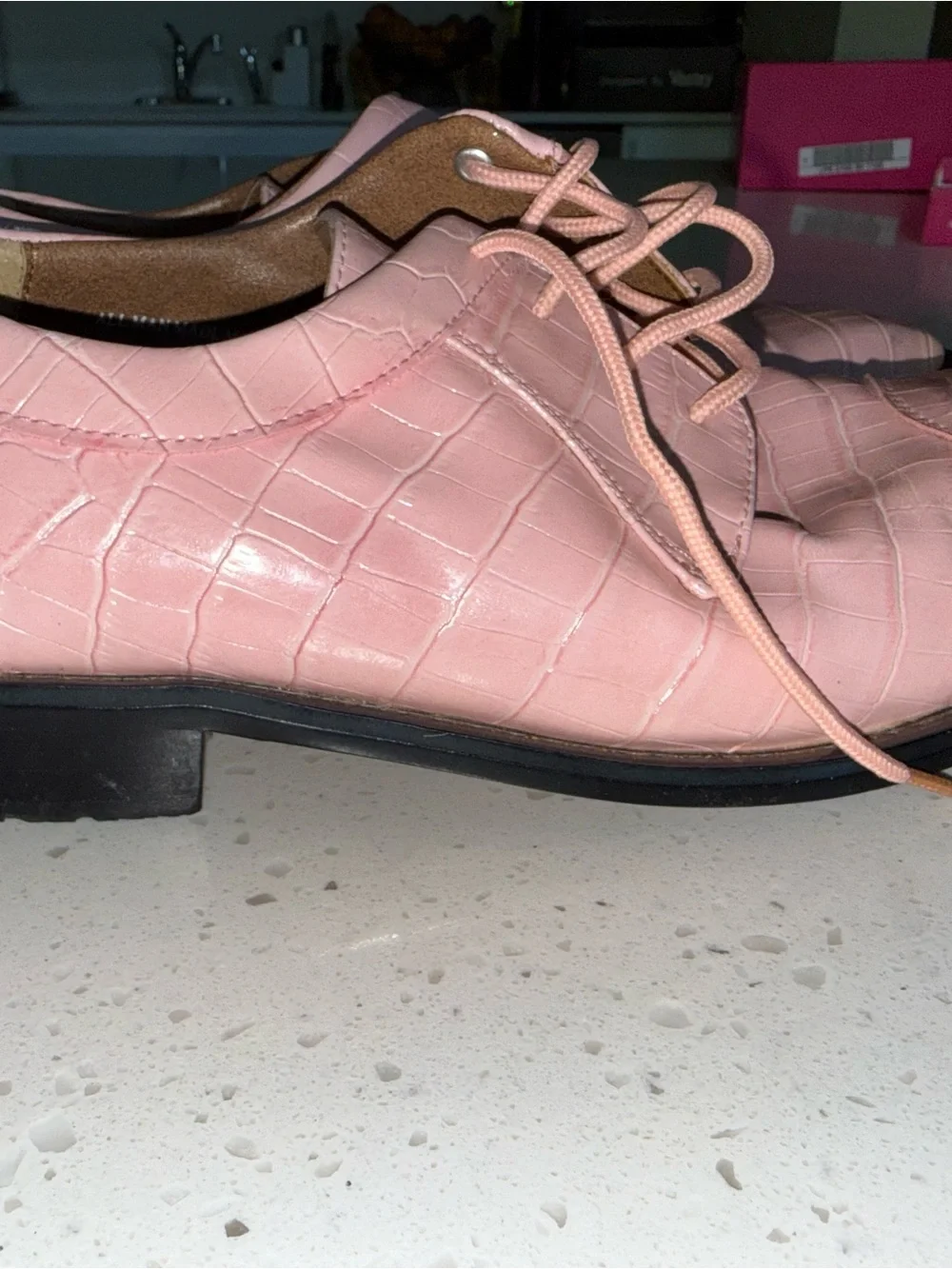 Men's Croc-Embossed Pink Leather Derby Shoes